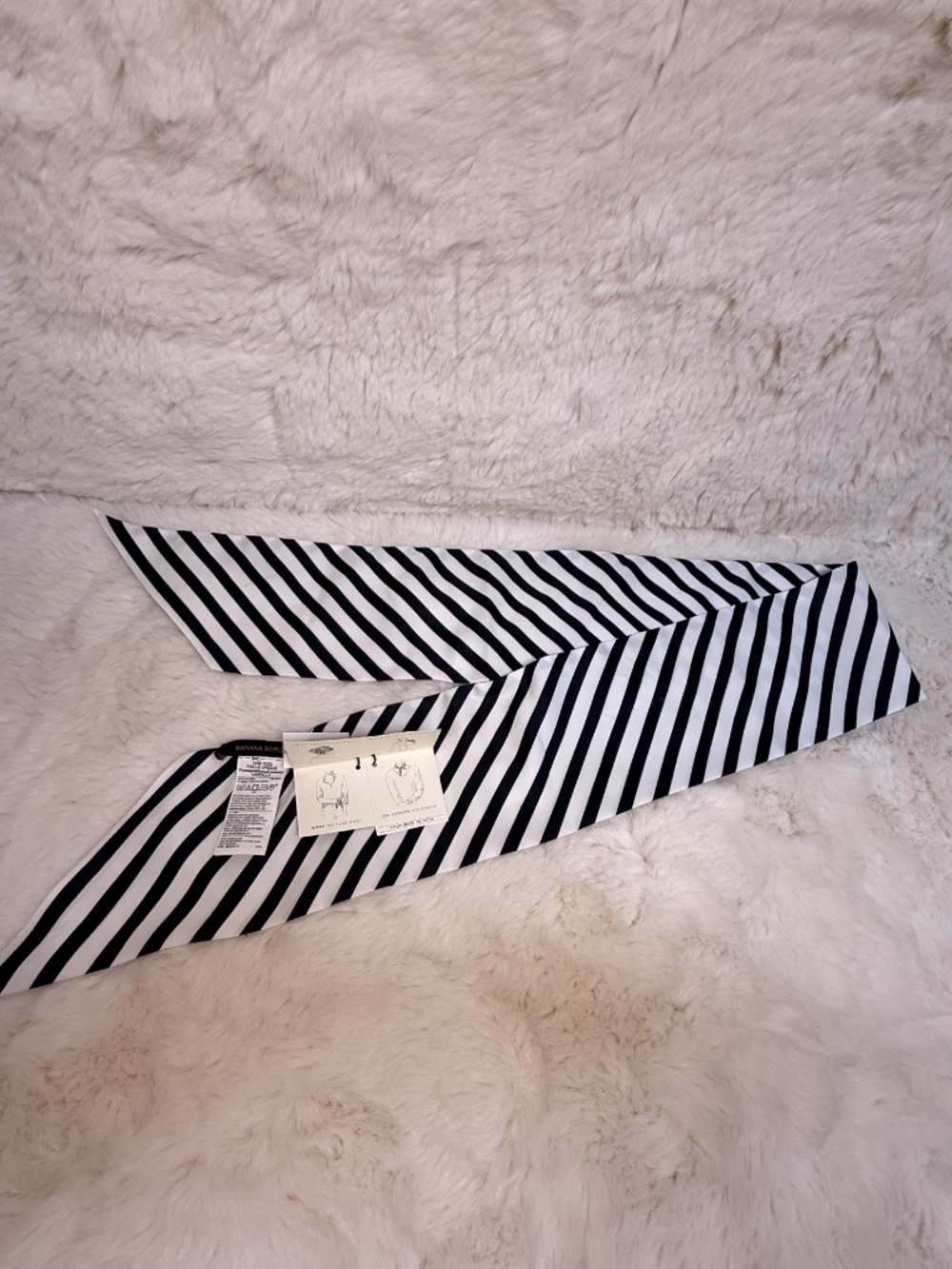 Rare NWT Banana Republic Neckercheif Black White Stripes 48" Slanted Edges